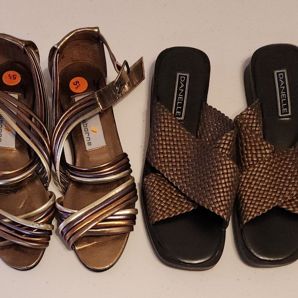 Vintage 2 Pair of Women's Sandals Liz Claiborne/Danelle Size 5 1/2